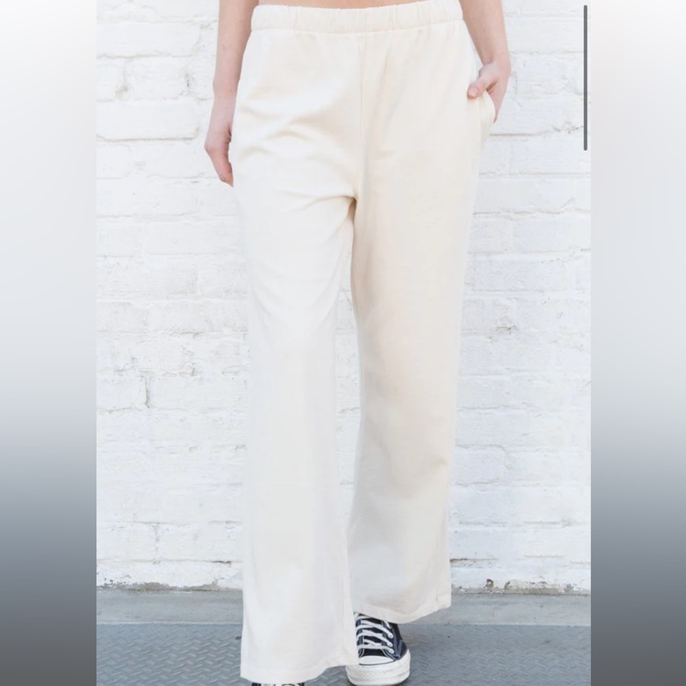 Brandy Melville Anastasia Sweatpants